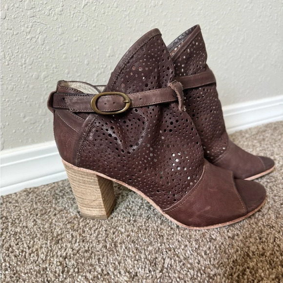 Latitude Femme Cut out Brown leather Heels Boho Size 7.5 (38) Made in Italy - Picture 2 of 11